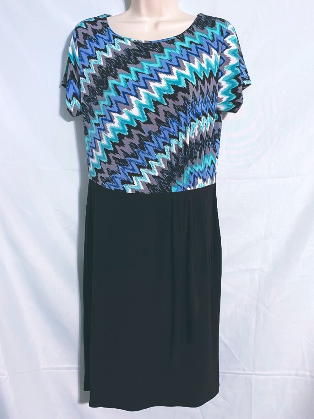 Cato Cute Short Sleeve Dress Size S